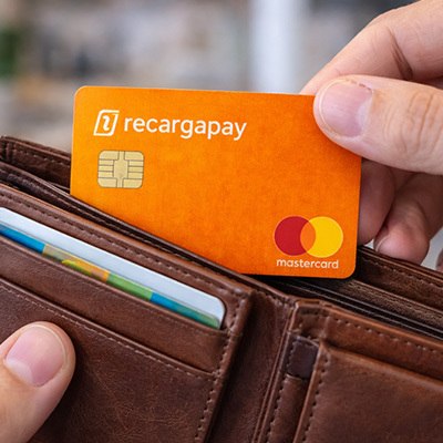 Entenda como funciona o recargapay cartão, como recarregar, onde usar e quais vantagens oferece, inclusive para quem está com nome restrito.
